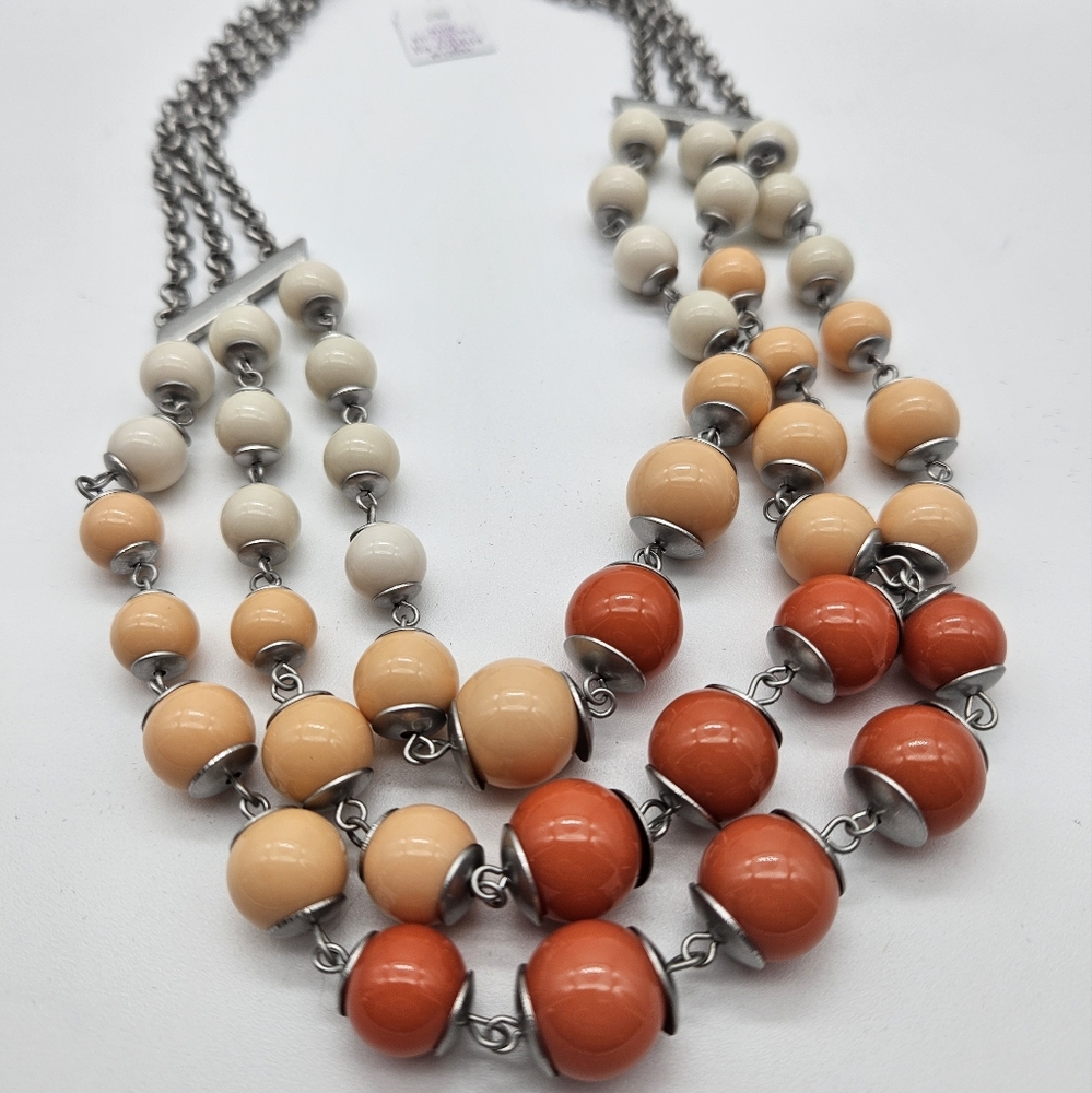 Fashion Jewelry Cream and Tan Layered Necklace with Natural Beads